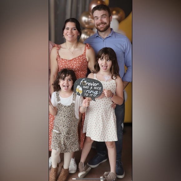 Live Show Listing - Picture 2 of 3